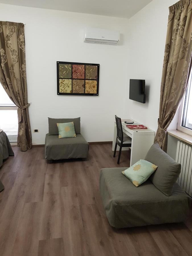 L'Insolita Reggia كازيرتا المظهر الخارجي الصورة